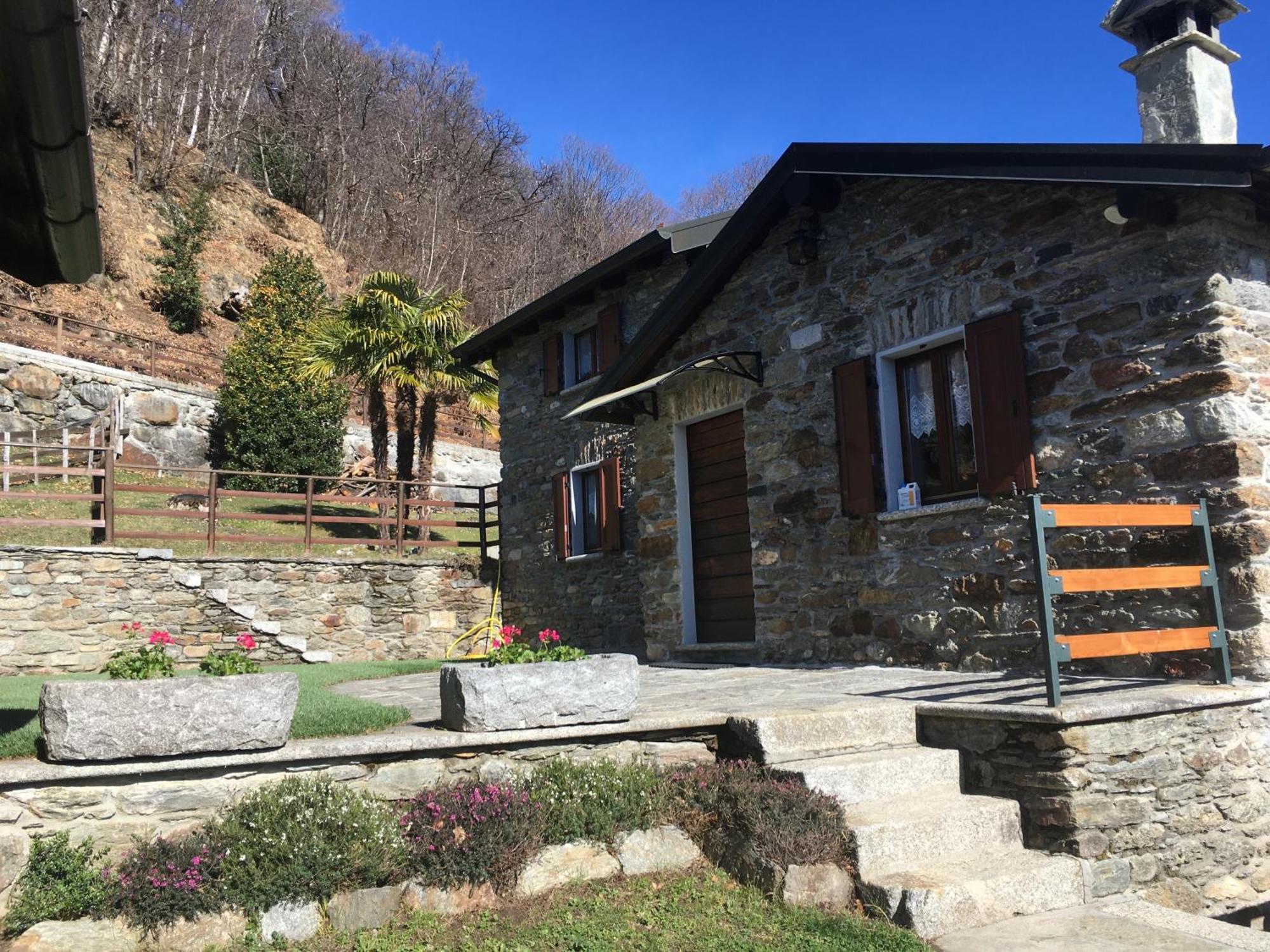 Chalet Buonriposo Cremia Bagian luar foto